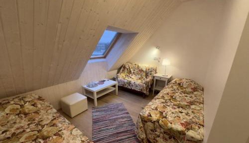 Twin Room with Bathroom