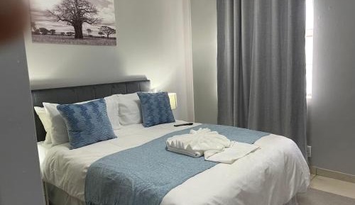 Deluxe Double Room with Shower