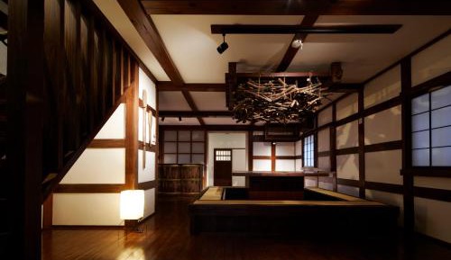 Japanese-Style Room - Gakkogura