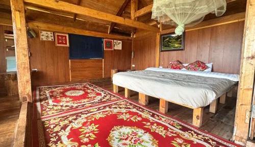 Twin Room with Mountain View