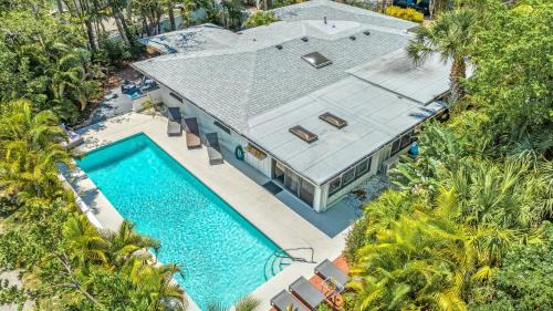 Four-Bedroom Holiday Home