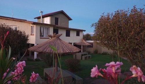 Apartment with Mountain View