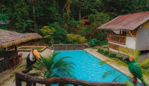 Bungalow - Water Front 