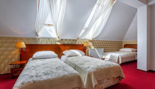 Standard Family Room