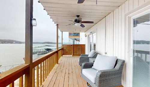 Two Bedroom Apartment 