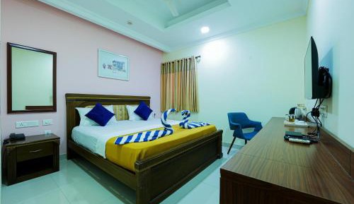 Deluxe King Room