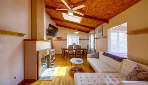 Three-Bedroom Holiday Home 