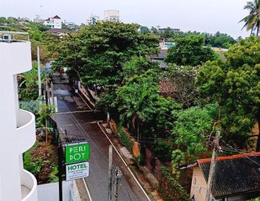 Deluxe Double Room (2 Adults + 1 Child)