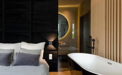 Studio with Jacuzzi