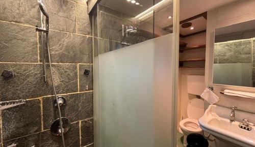 King Room with Garden View