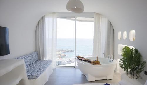 Deluxe Double Room with Sea View