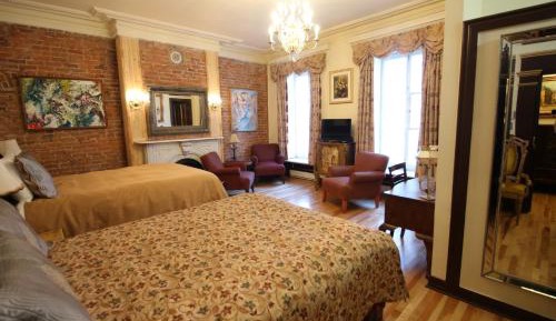 Queen Room with Two Queen Beds
