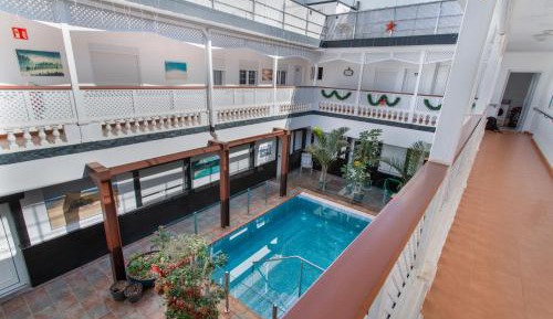 Superior One-Bedroom Apartment