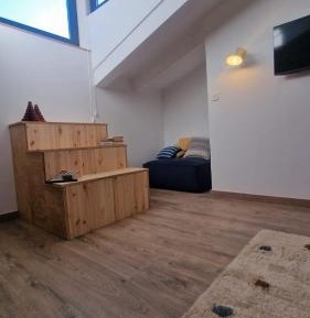Deluxe Double or Twin Room with Mountain View