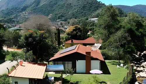 Three-Bedroom Holiday Home 