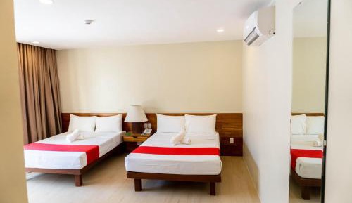 Deluxe Double or Twin Room