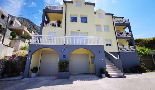 Superior Two Bedroom Apartment with Balcony