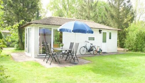 One-Bedroom Holiday Home