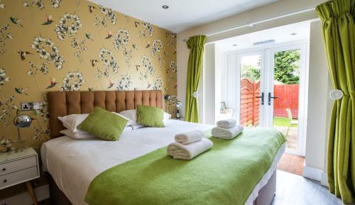 Superior Double or Twin Room with Garden View