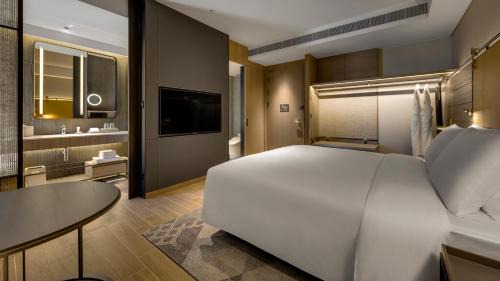King Guest Room