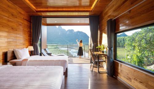 Twin Room with Lake View