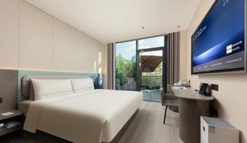Superior Double Room with Garden View