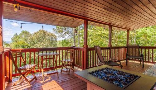 Two-Bedroom Holiday Home