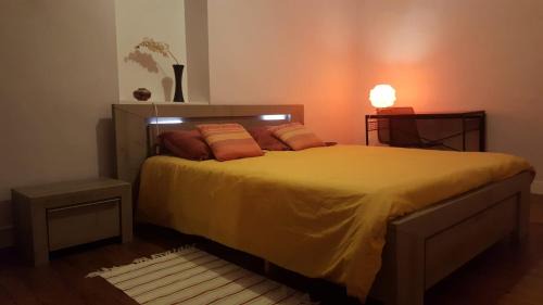 Queen Room with Shared Bathroom