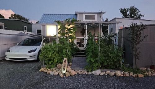 One-Bedroom House