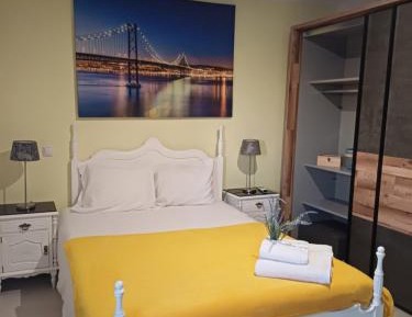Double Room with Balcony (2 Adults + 1 Child)