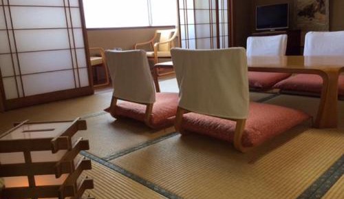 Japanese-Style Room - Smoking