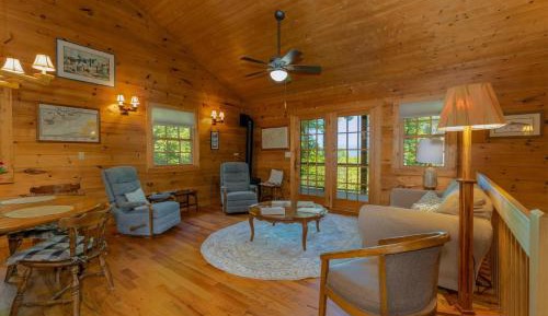 Two-Bedroom Holiday Home