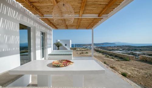 Villa with Sea View