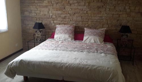 Standard Double or Twin Room with Garden View