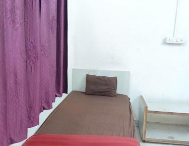 Twin Room with Private Bathroom