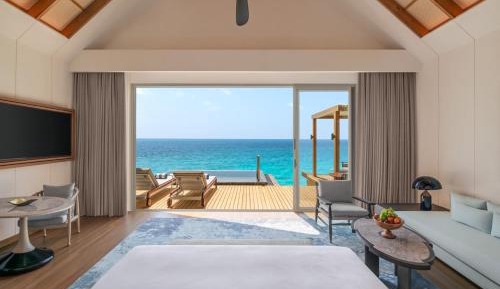 Overwater Pool Villa with King and Sofa Bed - Ocean View