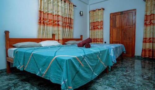 Deluxe Double or Twin Room with City View