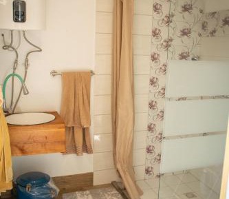 Glamping Tent with Shared Bathroom and Forest View