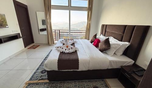 Superior King Room