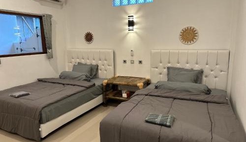 Twin Room with Balcony