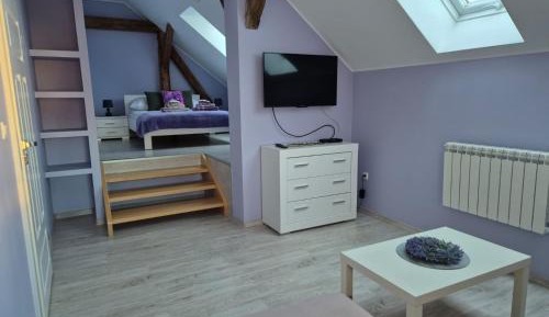 Room #289063304