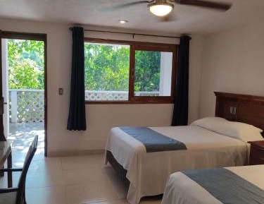Twin Room with Pool View