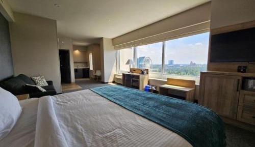 Suite with River View