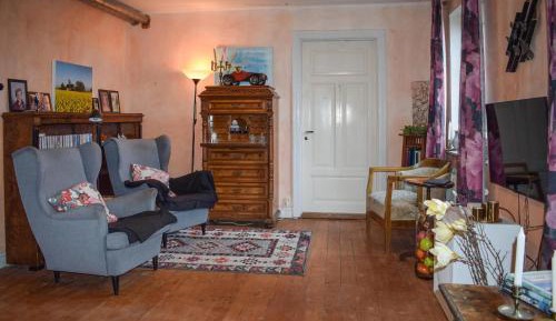 Three-Bedroom Holiday Home 