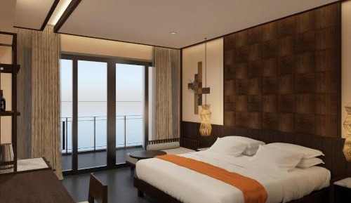 Deluxe King Room Garden View