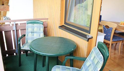 Superior One-Bedroom Apartment with Balcony