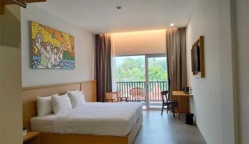 Standard Double or Twin Room with Garden View