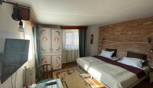 Twin Room with Mountain View