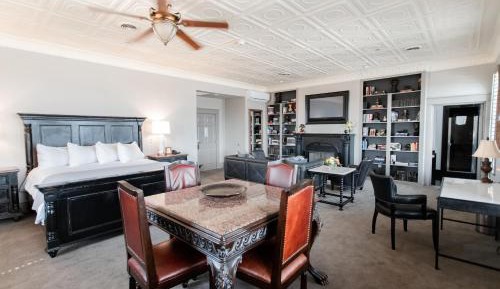 Presidential Suite