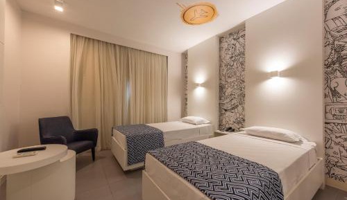 Standard Apartment with Twin Beds